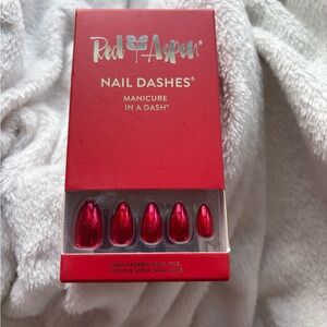 Red Aspen Nail Dashes - crimson chrome Clara